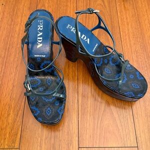 Prada Women's Black and Blue Paisley Wedge Sandals